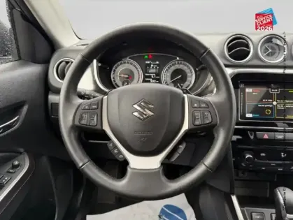 Photo 26 Suzuki Vitara  1.5 Dualjet Hybrid 115ch Style Auto Allgrip