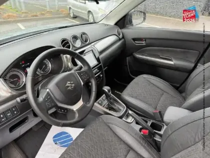 Photo 14 Suzuki Vitara  1.5 Dualjet Hybrid 115ch Style Auto Allgrip