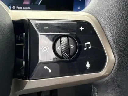 Photo 5 BMW Ix Gén. I (I20) Ph1 Limited Edition Pro 5