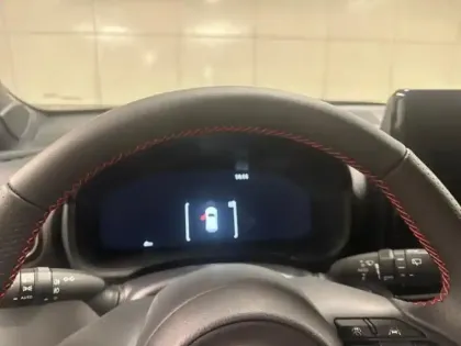 Photo 12 Toyota Yaris  Cross 130h GR Sport MY25