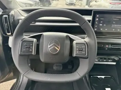 Photo 12 Citroën C3 Aircross  1.2 Hybride 145ch MAX