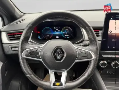 Photo 11 Renault Captur  1.6 E-Tech hybride rechargeable 160ch RS Line GPS Camera