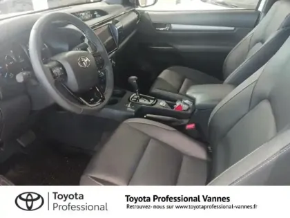 Photo 5 Toyota Hilux  2.4 D-4D 150ch X-Tra Cabine Invincible 4WD BVA MY25