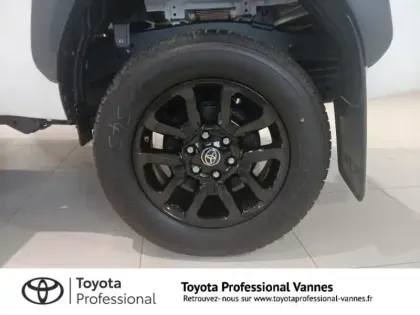 Photo 12 Toyota Hilux  2.4 D-4D 150ch X-Tra Cabine Invincible 4WD BVA MY25