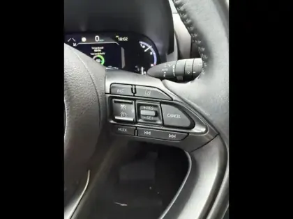 Photo 6 Toyota Yaris  Cross 116h Collection MY22