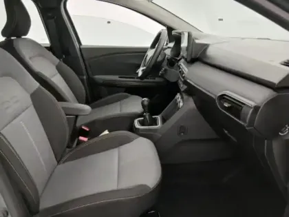 Photo 13 Dacia Sandero  1.0 ECO-G 100ch Stepway Extreme +