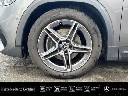 Photo 12 Mercedes GLA  200 163ch AMG Line 7G-DCT