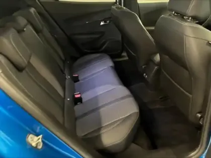 Photo 11 Peugeot 2008  1.2 PureTech 130ch S&S Allure