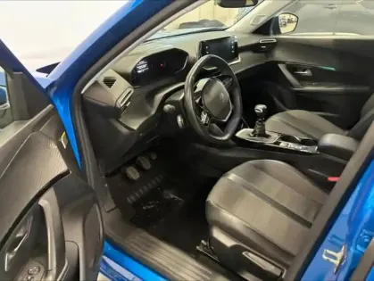 Photo 8 Peugeot 2008  1.2 PureTech 130ch S&S Allure