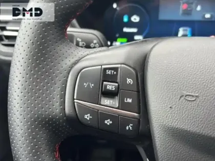 Photo 14 Ford Kuga  2.5 Duratec 180ch Hybrid FlexiFuel ST-Line Powershift