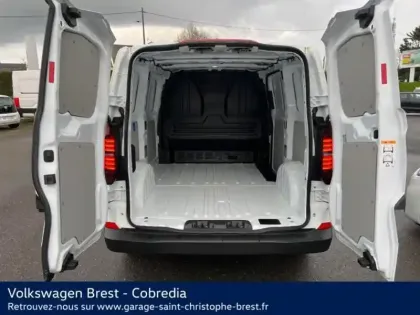 Photo 41 Volkswagen Transporter  Fg Van L1 2.0 TDI 170ch Business 4Motion BVA8