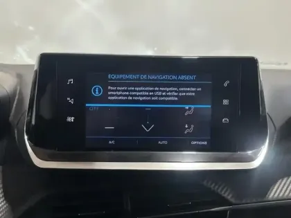 Photo 13 Peugeot 2008  1.2 PureTech 100ch S&S Style