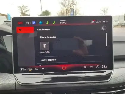 Photo 13 Volkswagen Golf  1.5 eTSI OPF 150ch Style DSG7