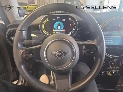 Photo 5 Mini Mini  Cooper SE 184ch Edition Premium Plus BVA 5CV