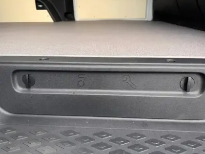 Photo 13 Volkswagen Id. Buzz Cargo  286ch 79kWh Pro