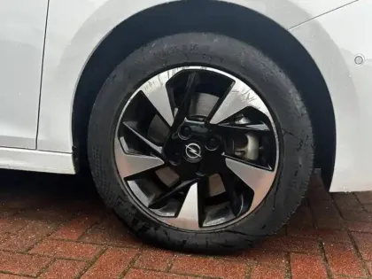 Photo 6 Opel Corsa  -e 136ch Edition Business