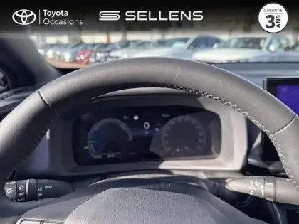 Photo 12 Toyota C-HR  2.0 Hybride 200ch Design NG23