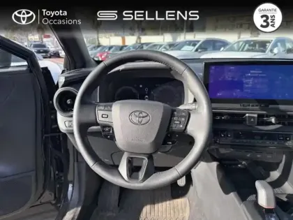Photo 8 Toyota C-HR  2.0 Hybride 200ch Design NG23