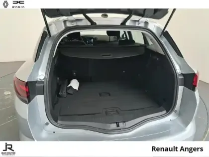 Photo 6 Renault Megane  Estate 1.5 Blue dCi 115ch Business