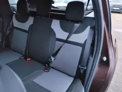 Photo 10 Dacia Duster  1.5 dCi 110ch Black Touch 2017 4X2