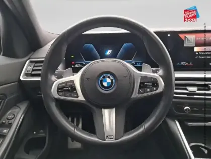Photo 11 BMW Serie 3 Série 3 Touring 330eA 292ch M Sport