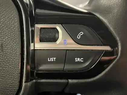 Photo 14 Peugeot 2008  1.2 PureTech 100ch S&S Active Business