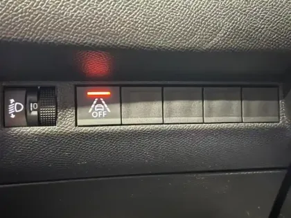 Photo 10 Peugeot 2008  1.2 PureTech 100ch S&S Active Business