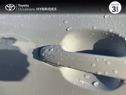 Photo 9 Toyota C-HR  122h Distinctive 2WD E-CVT MY22