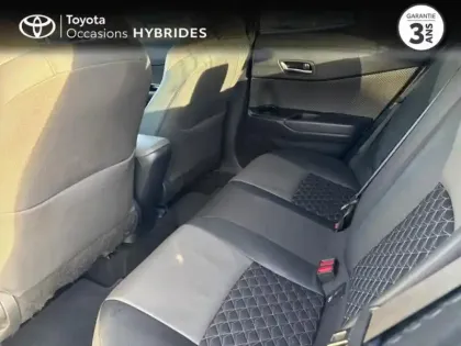 Photo 11 Toyota C-HR  122h Distinctive 2WD E-CVT MY22