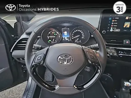 Photo 12 Toyota C-HR  1.8 Hybride 122ch Design E-CVT