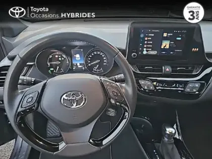Photo 8 Toyota C-HR  1.8 Hybride 122ch Design E-CVT