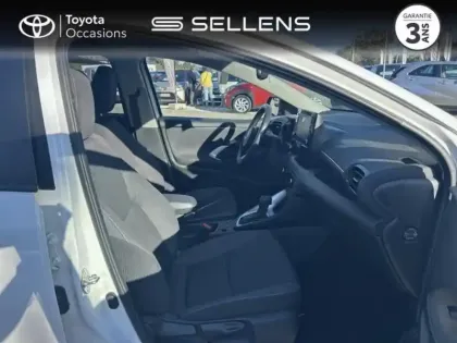 Photo 5 Toyota Yaris  116h Design 5p MC24