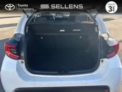 Photo 9 Toyota Yaris  116h Design 5p MC24