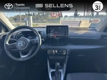 Photo 7 Toyota Yaris  116h Design 5p MC24