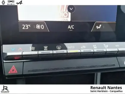 Photo 26 Renault Captur  1.6 E-Tech full hybrid 145ch Techno