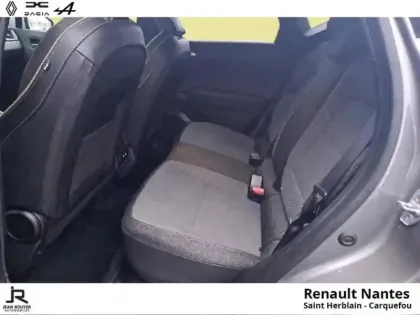 Photo 28 Renault Captur  1.6 E-Tech full hybrid 145ch Techno