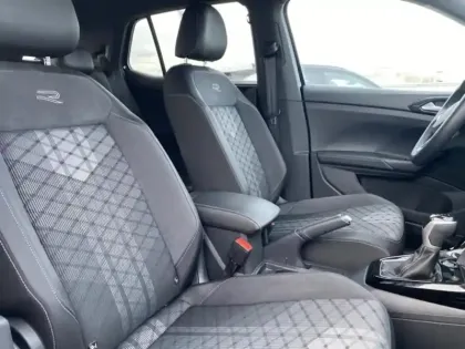 Photo 13 Volkswagen T-cross  1.0 TSI 116ch R-Line Edition DSG7