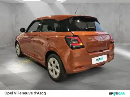 Photo 6 Suzuki Swift  1.2 Hybrid 83ch Privilège Auto