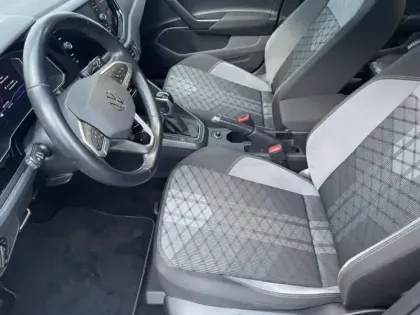 Photo 11 Volkswagen Taigo  1.0 TSI 110ch R-Line DSG7