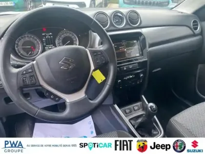 Photo 7 Suzuki Vitara  1.0 Boosterjet 111ch Privilège
