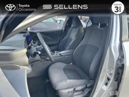 Photo 10 Toyota C-HR  1.8 Hybride 140ch Design NG23