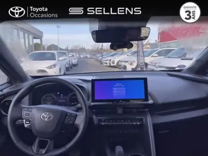 Photo 7 Toyota C-HR  1.8 Hybride 140ch Design NG23