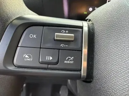 Photo 13 Citroën C4  PureTech 130ch S&S Shine