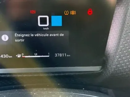 Photo 10 Citroën C4  PureTech 130ch S&S Shine