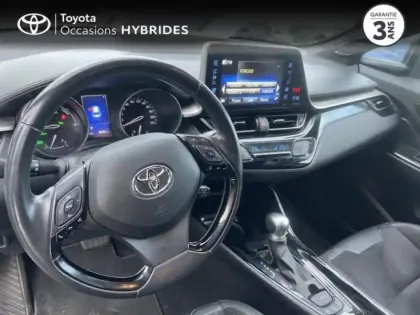 Photo 12 Toyota C-HR  122h Collection 2WD E-CVT RC18