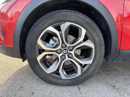 Photo 8 Renault Captur  1.6 E-Tech hybride 145ch Intens -21