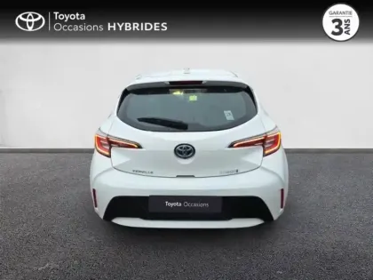 Photo 18 Toyota Corolla  122h Dynamic