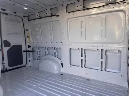 Photo 7 Volkswagen Crafter  Fg 35 L3H3 2.0 TDI 177ch Business Traction BVA8