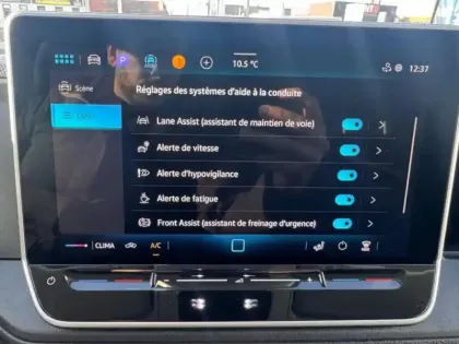 Photo 14 Volkswagen Crafter  Fg 35 L3H3 2.0 TDI 177ch Business Traction BVA8