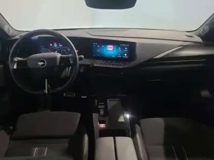 Photo 11 Opel Astra  1.6 Turbo 180ch Hybrid GS BVA8